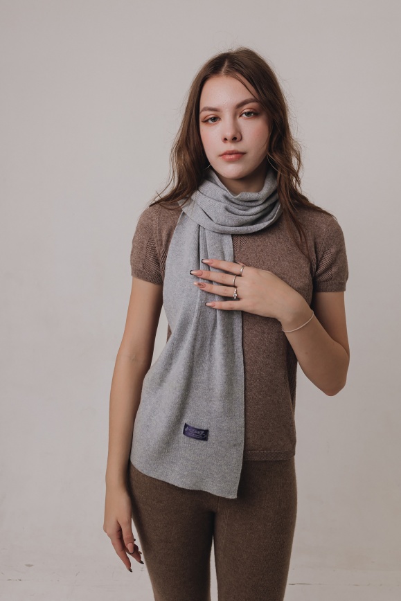 Купить Шарф светло-серый из кашемира в Москве