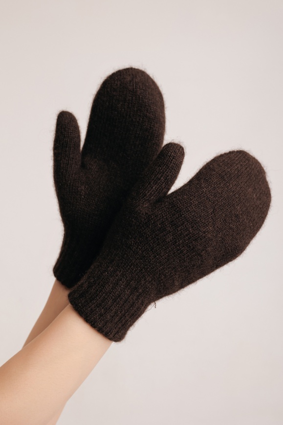 Купить Варежки коричневые из 100% пуха яка в Москве