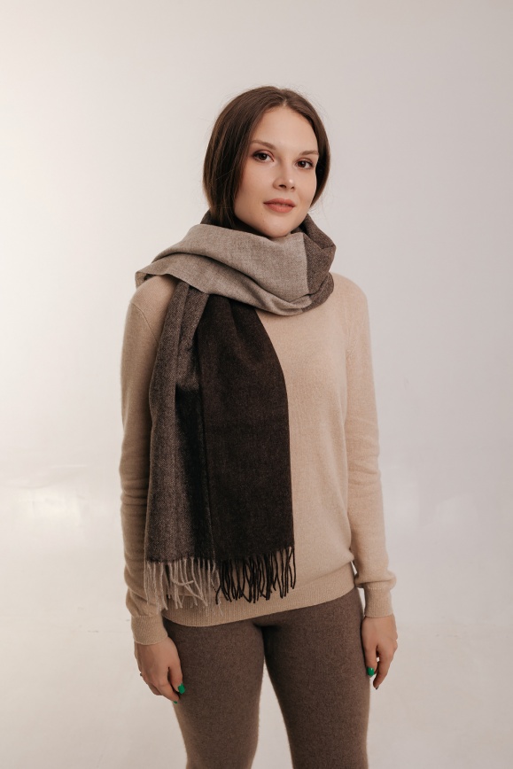 Купить Палантин трёхцветный из 100% шерсти яка в Москве Купить Палантин трёхцветный из 100% шерсти яка в Москве