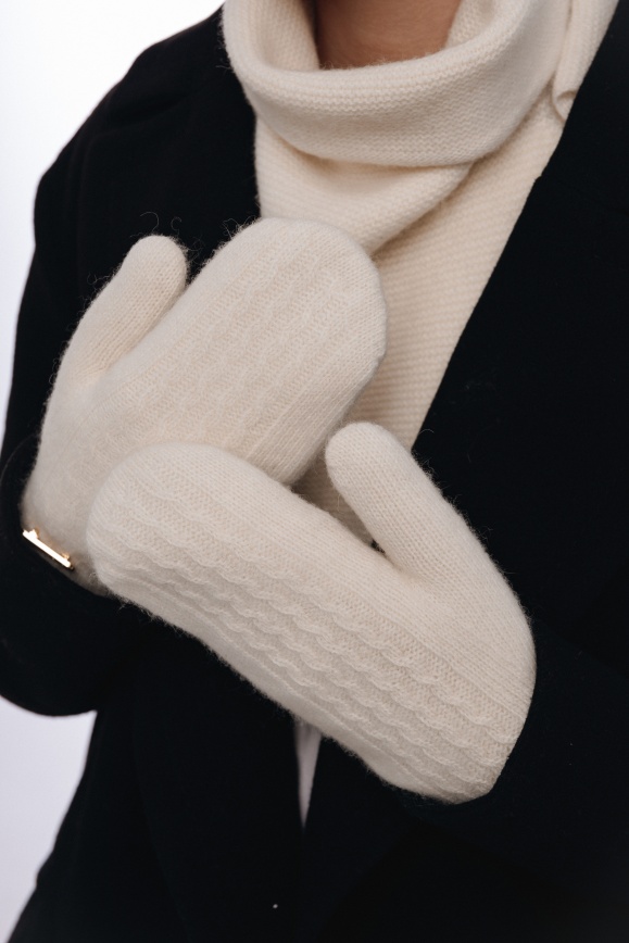 Купить Варежки из 100% шерсти верблюда белые в Москве Купить Варежки из 100% шерсти верблюда белые в Москве