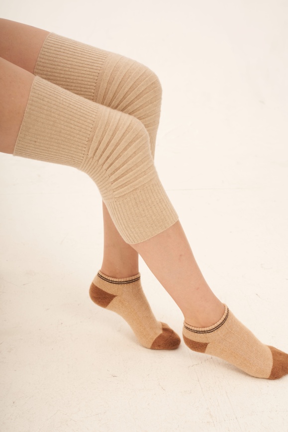 Купить Наколенники бежевые из 100% кашемира в Москве