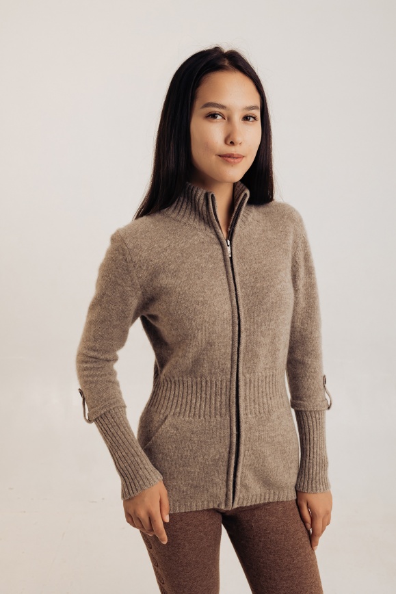 Купить Кофта из 100% шерсти яка цвета капучино в Москве