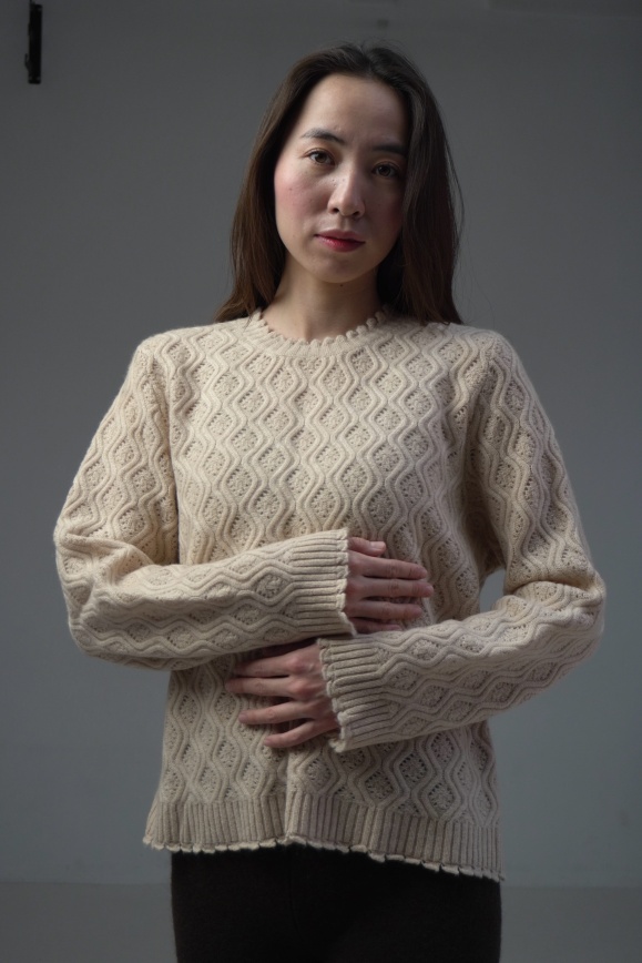 Купить Джемпер бежевый из 100% кашемира в Москве