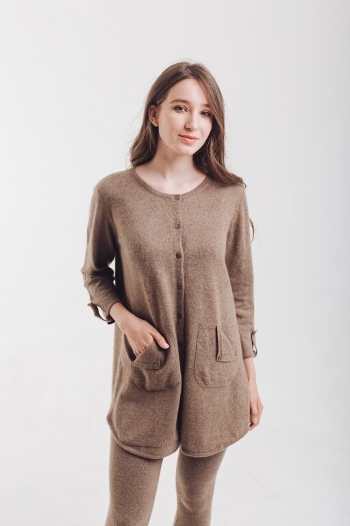Купить Туника на пуговицах из кашемира цвета капучино в Москве