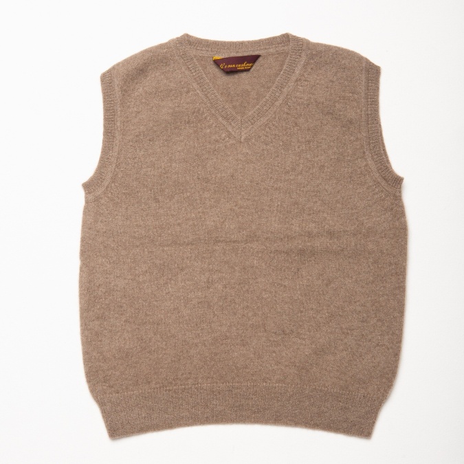 Купить Детская жилетка из 100% кашемира цвета капучино в Москве