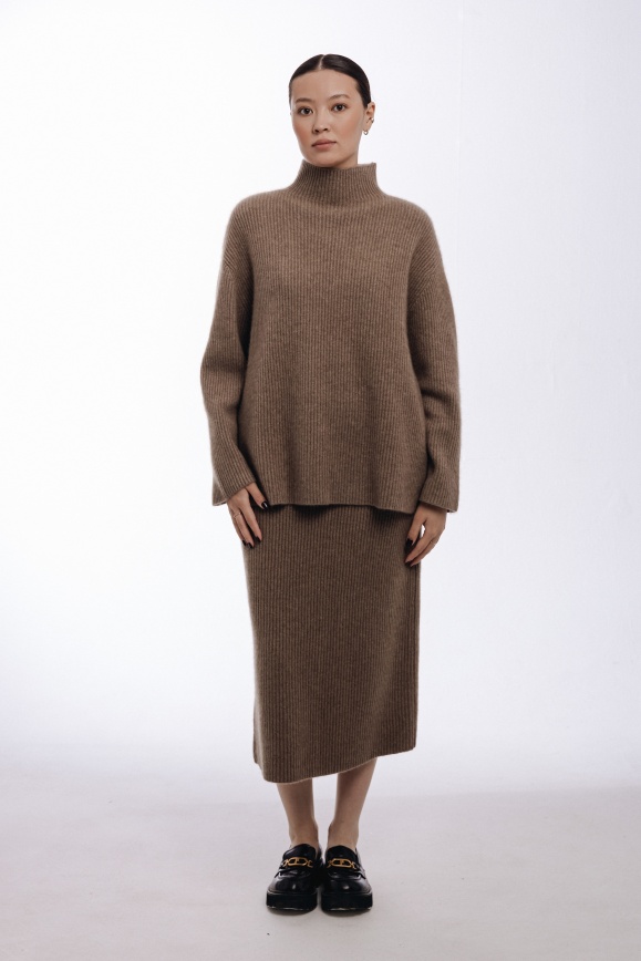 Купить Костюм из 100% кашемира цвета капучино в Москве