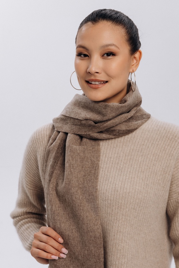 Купить Шарф в полоску из 100% шерсти яка цвета капучино в Москве