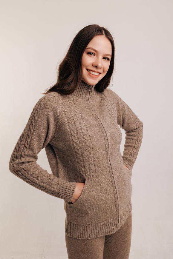 Купить Кардиган из 90% шерсти яка и 10% кашемира цвета капучино в Москве