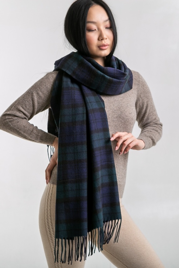 Купить Палантин тёмно-синий в клетку кашемировый в Москве Купить Палантин тёмно-синий в клетку кашемировый в Москве