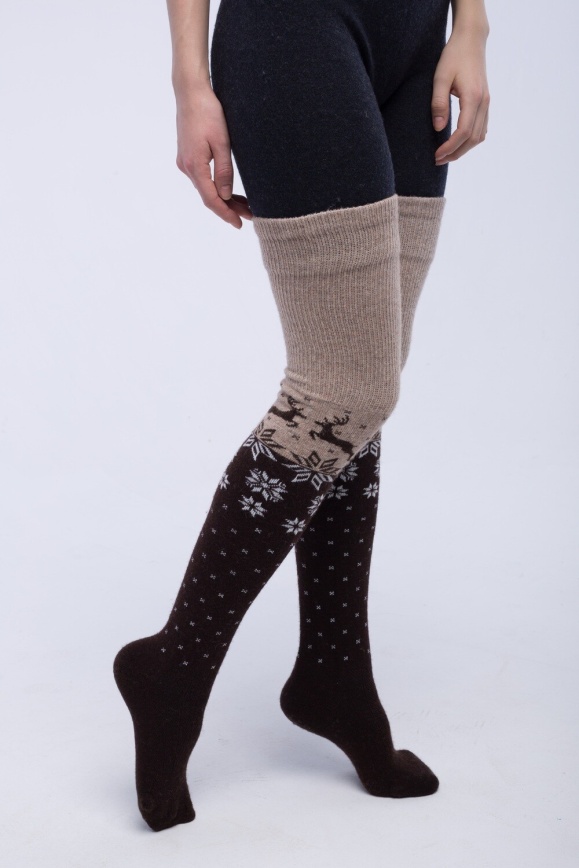 Купить Чулки тёмно-синие с оленями из 70% шерсти яка в Москве