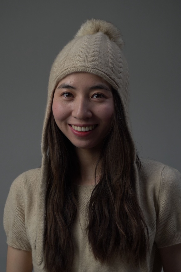 Купить Шапка-ушанка из 100% кашемира бежевая в Москве