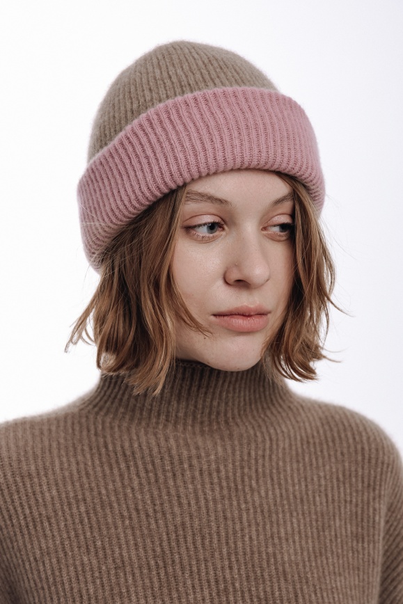 Купить Шапка розовый-капучино из 100% кашемира в Москве