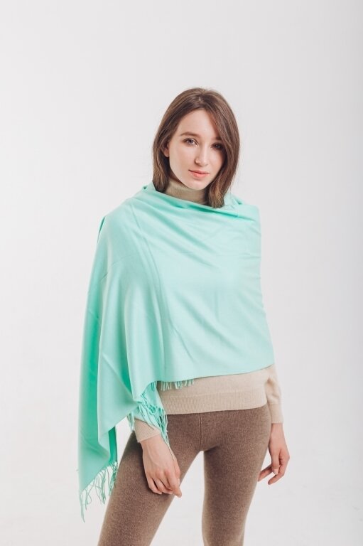 Купить Палантин бирюзовый из 70% кашемира в Москве