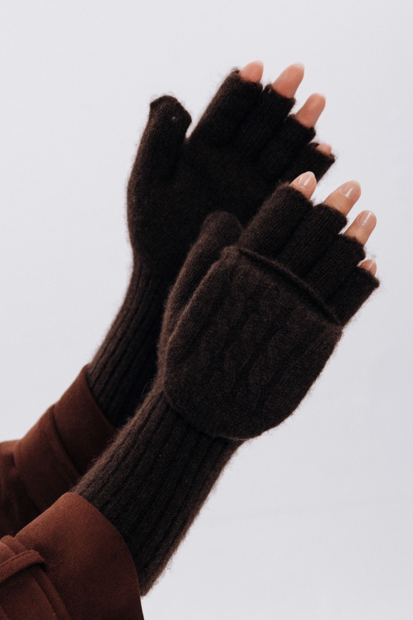 Купить Митенки коричневые из 100% пуха яка в Москве