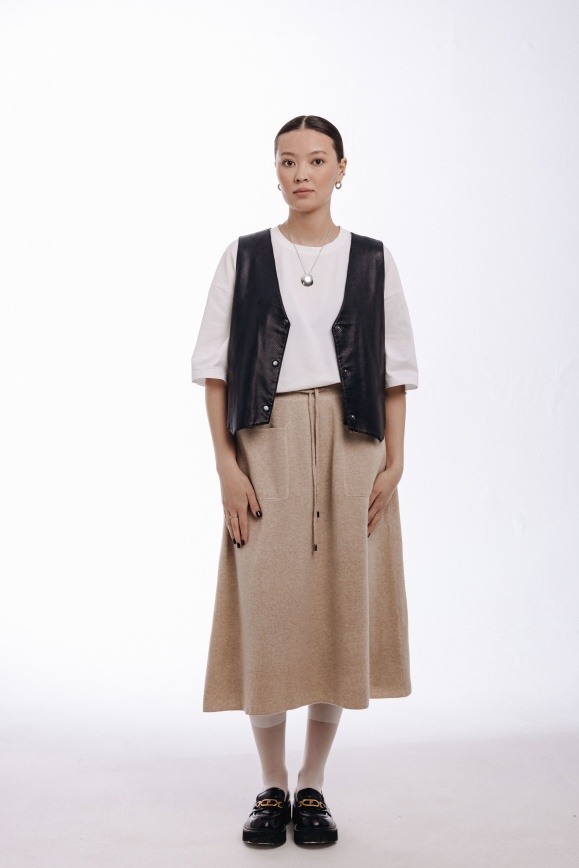 Купить Юбка бежевая из 100% шерсти верблюда в Москве